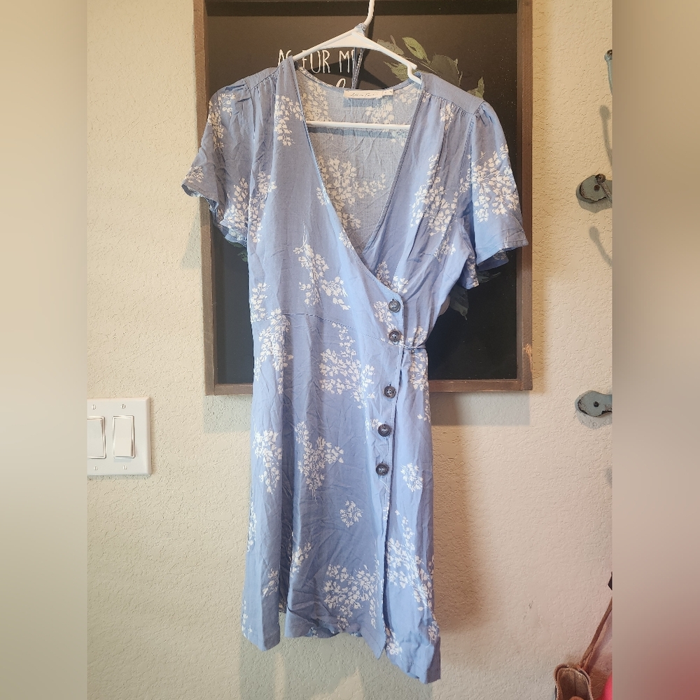 Light Blue Wrap Dress with Flutter sleeves and buttons S